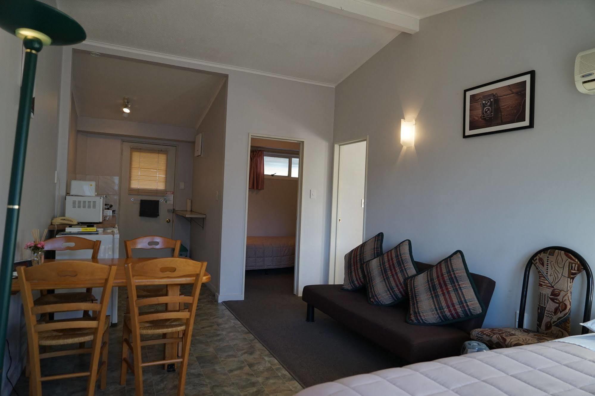 Tui Lodge Motel Christchurch Extérieur photo