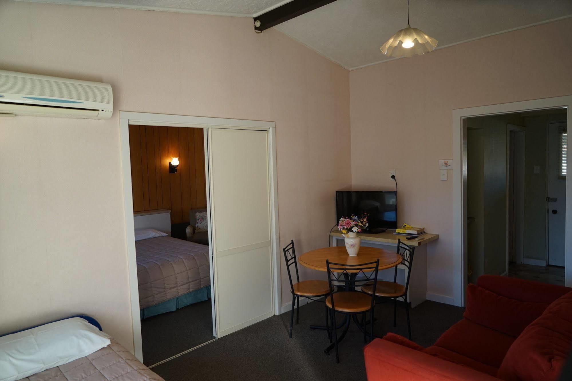 Tui Lodge Motel Christchurch Extérieur photo